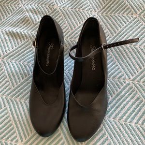 Heeled, dance shoe